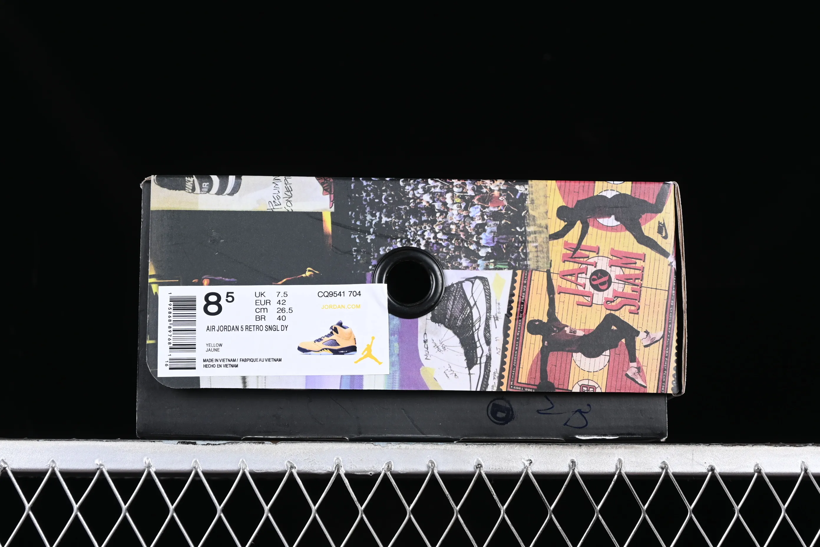 All categories Air Jordan Jordan series basketball shoes Air Jordan 5 Z version Air Jordan 5 Retro SE AJ5 Joe 5 Michigan black and yellow 3M reflective Tokyo limited edition CQ9541-704